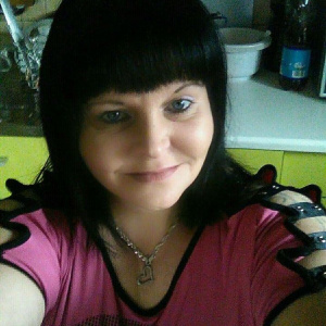 Loli, 40 (BE)