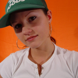 Debbrah85, 29 (ZH)