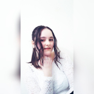Katja, 37 (SG)