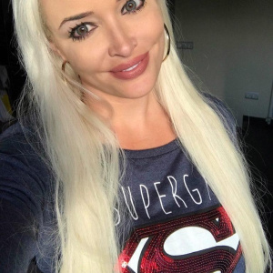Allanna, 29 (SH)