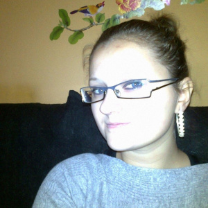 Discogirl, 32 (BE)