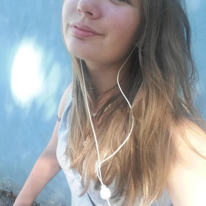 Yassmina, 27 (LU)