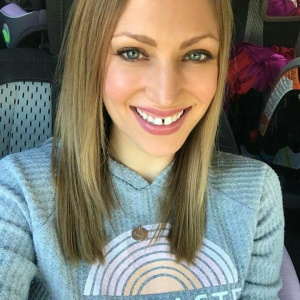 Lina, 38 (SG)