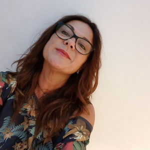 Lanie, 54 (AG)