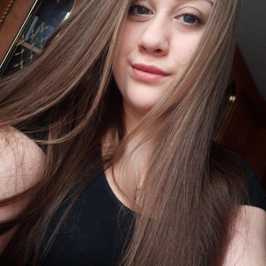 Ceren, 28 (BE)