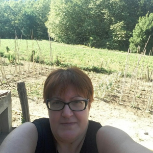 Lindma, 44 (BS)