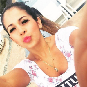 Ufiena, 33 (ZH)