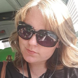 Encita, 30 (ZH)