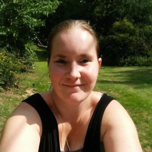 Angela56, 28 (BE)