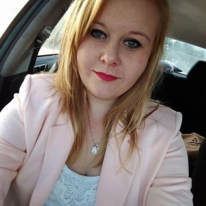 Yassemin, 30 (SG)