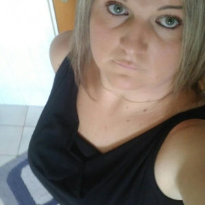 Lovely, 29 (SH)