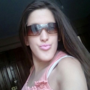 Heidie10, 33 (AI)