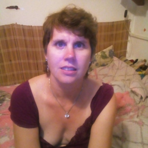 Alvi, 44 (BS)
