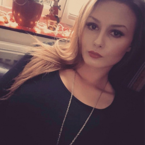 Cianna, 28 (BE)